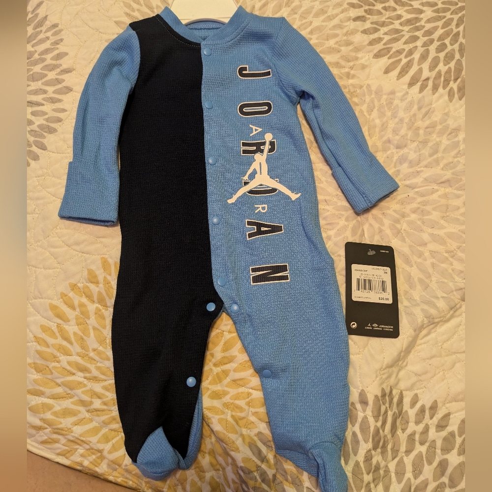 NWT Baby boy Jordan sleeper